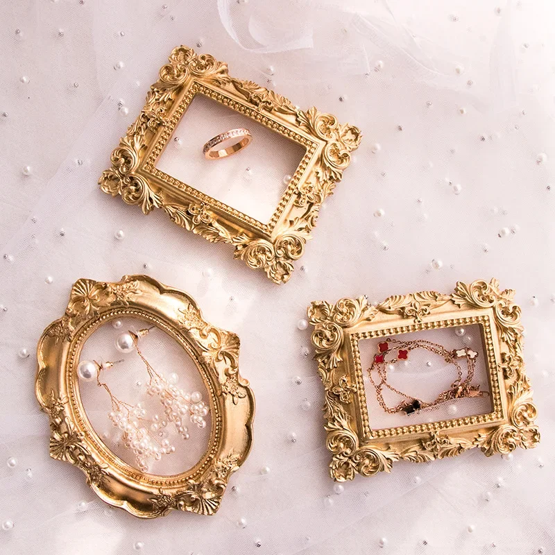 Resin Decoration Retro Embosse - Luxury Lifestyle Photos 评论和价格